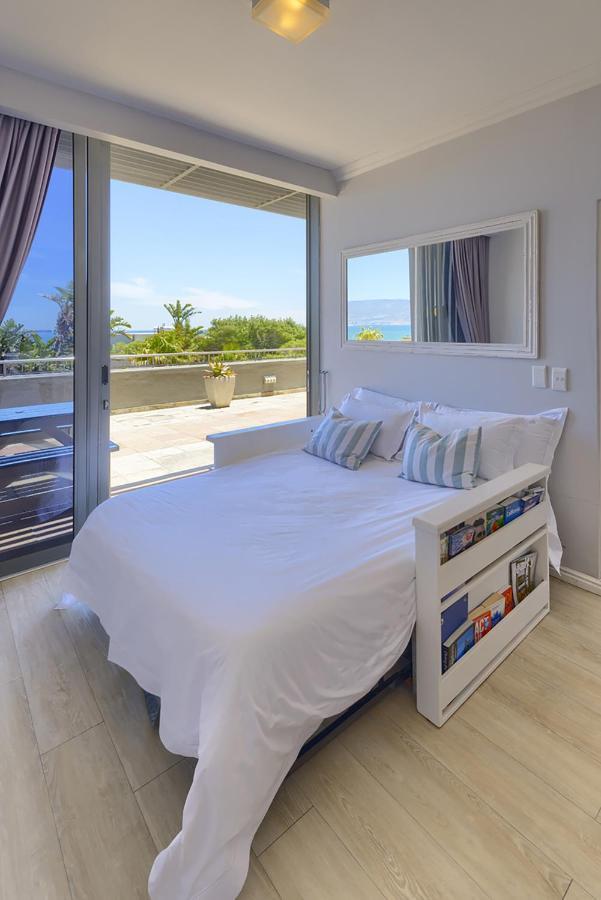 Heaven On Earth - Blouberg Beachfront Self-Catering Apartment Bloubergstrand Esterno foto
