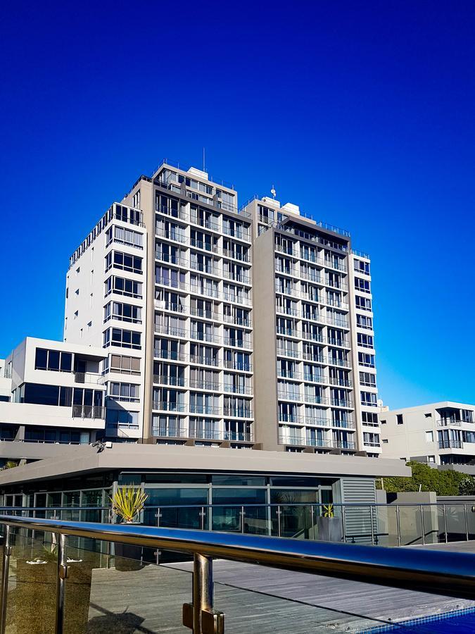 Heaven On Earth - Blouberg Beachfront Self-Catering Apartment Bloubergstrand Esterno foto